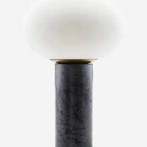 House Doctor, Opal bordslampa, vittglas, svart fot