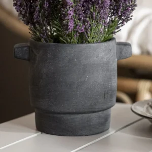 Lauvring, Celal 16,5 cm, kruka, svart